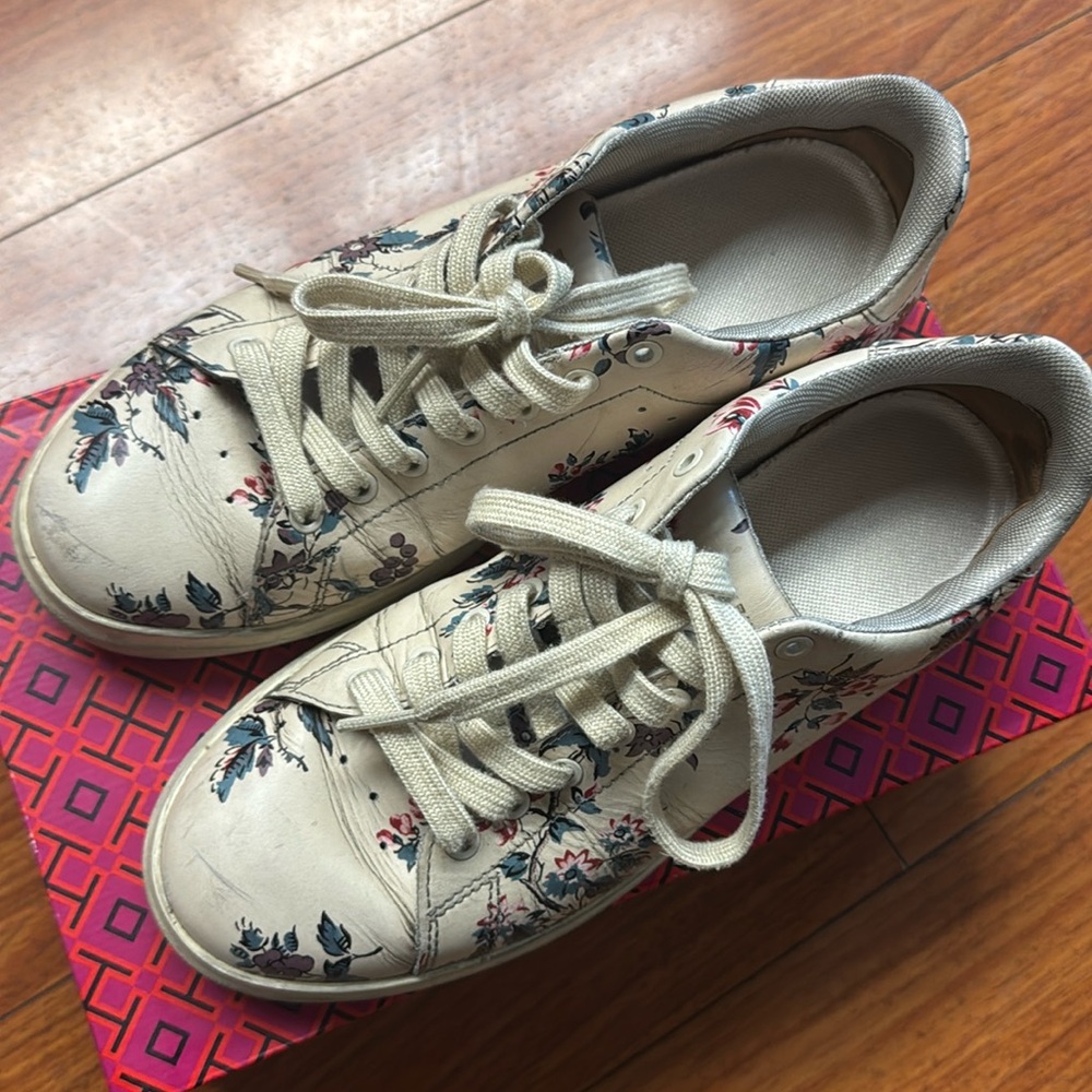 Tory Burch shoes